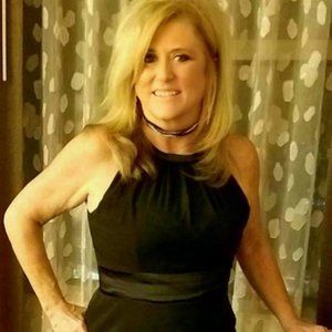 Meet your Posher, Alisa